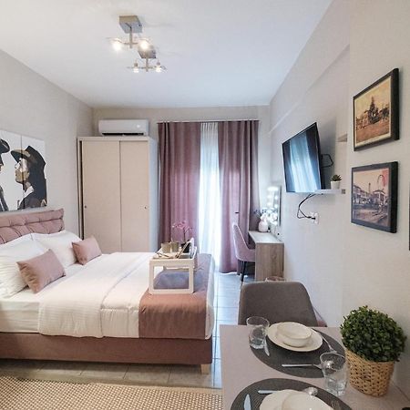 Remvi Appartement Komotini Buitenkant foto